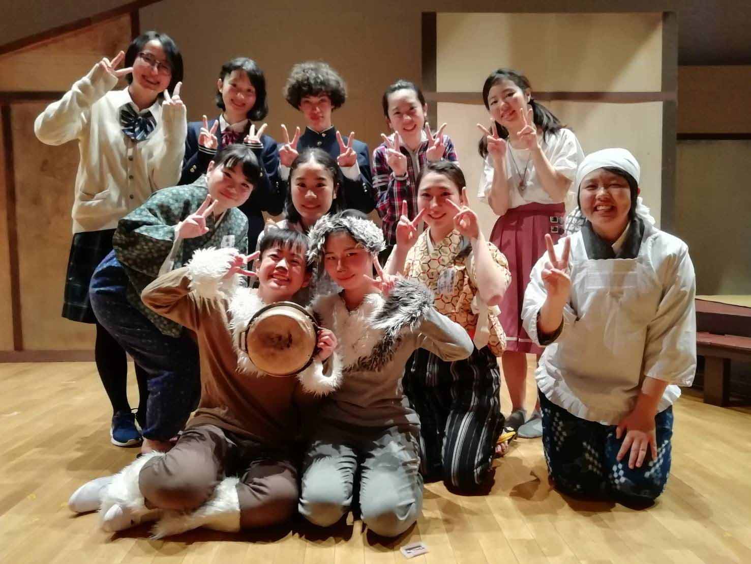 山梨県北杜市立甲陵高等学校　演劇部